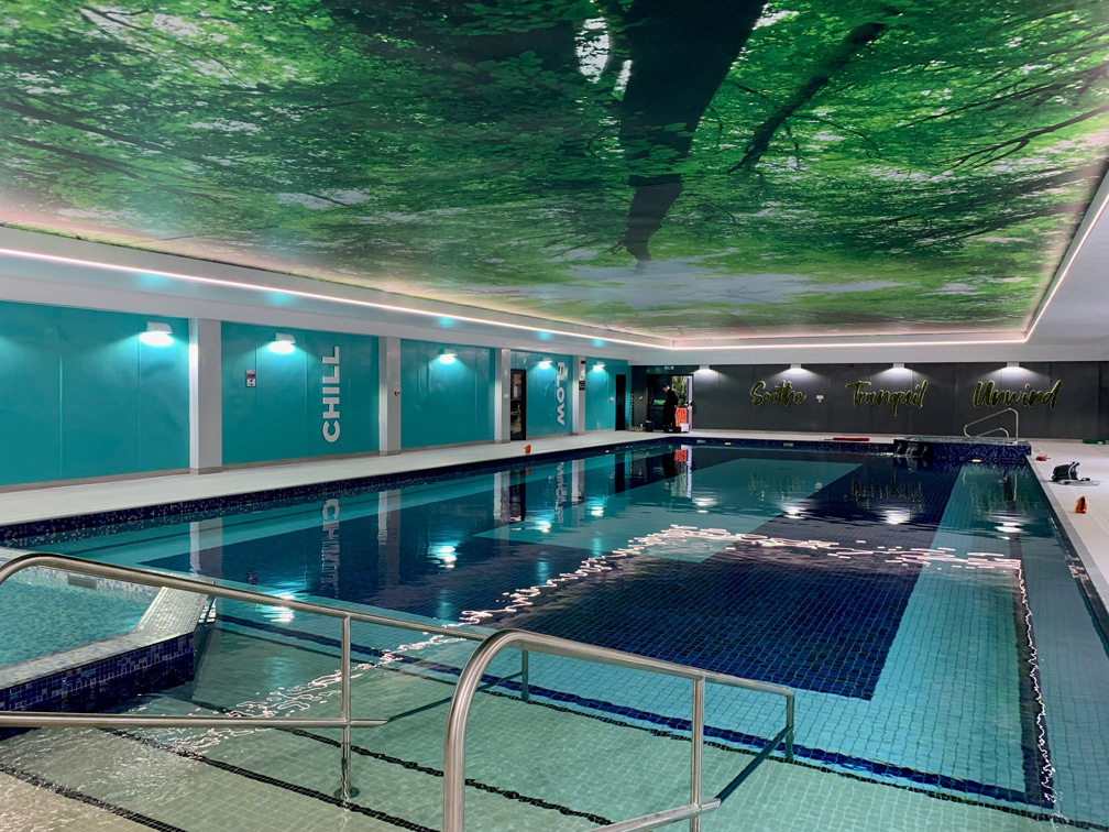 Using a Stretch Ceiling as a vapour barrier for your swimming pool 